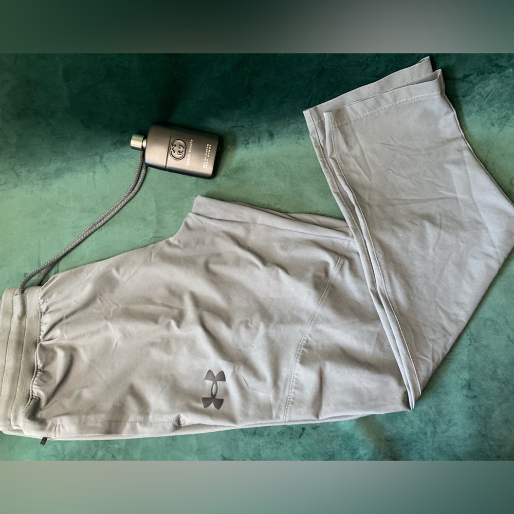Under Armour Light Gray Athletic Pants